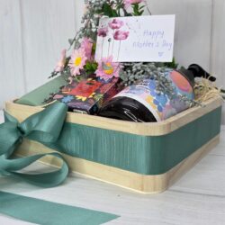 Baskets & Trays